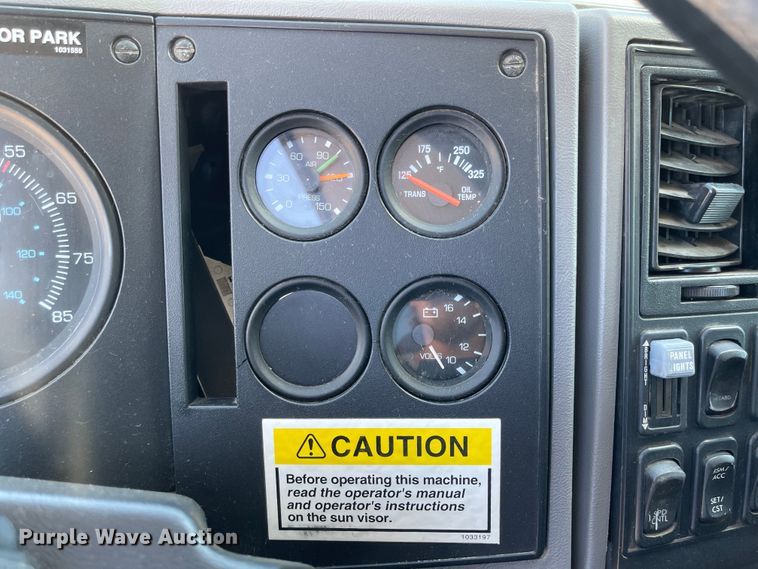 image for item JF9054 2007 Sterling SC8000  street sweeper truck