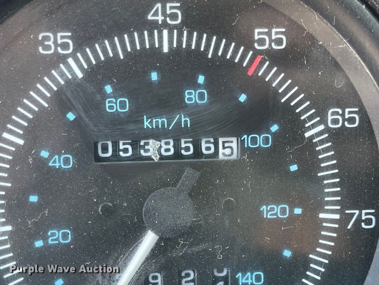 image for item JF9054 2007 Sterling SC8000  street sweeper truck