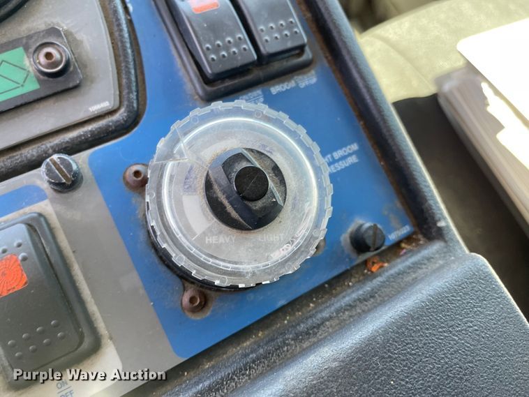 image for item JF9054 2007 Sterling SC8000  street sweeper truck