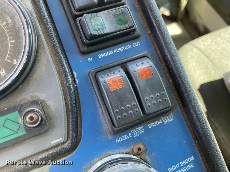 image for item JF9054 2007 Sterling SC8000  street sweeper truck