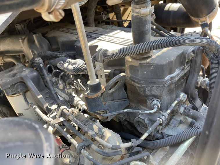 image for item JF9054 2007 Sterling SC8000  street sweeper truck