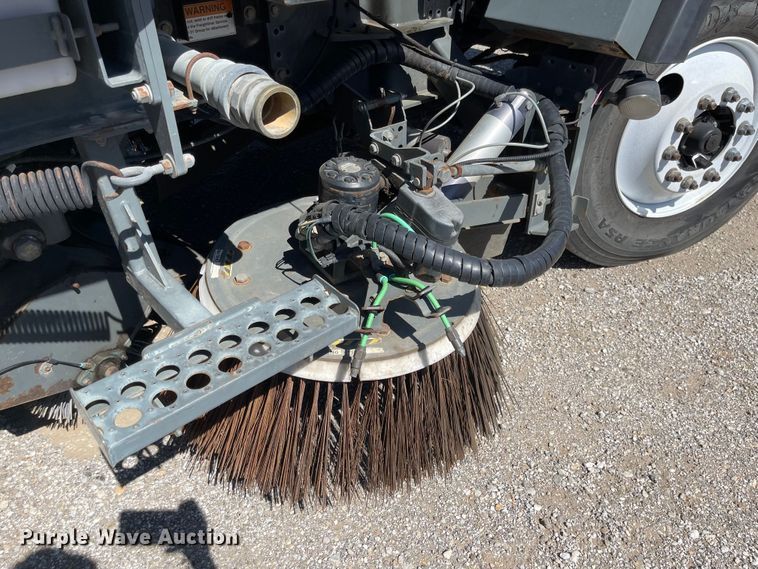 image for item JF9054 2007 Sterling SC8000  street sweeper truck