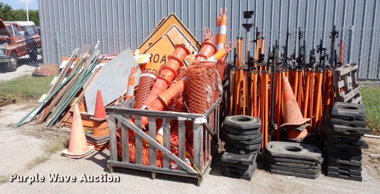 image for item JJ9962 Road safety equipment