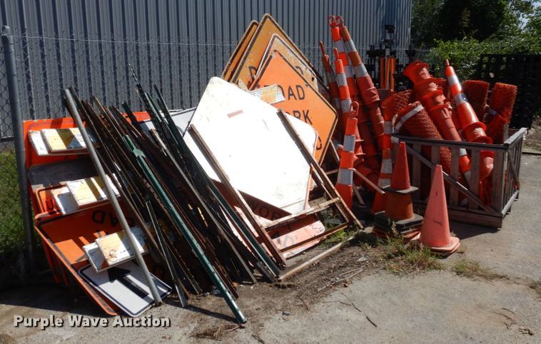 image for item JJ9962 Road safety equipment