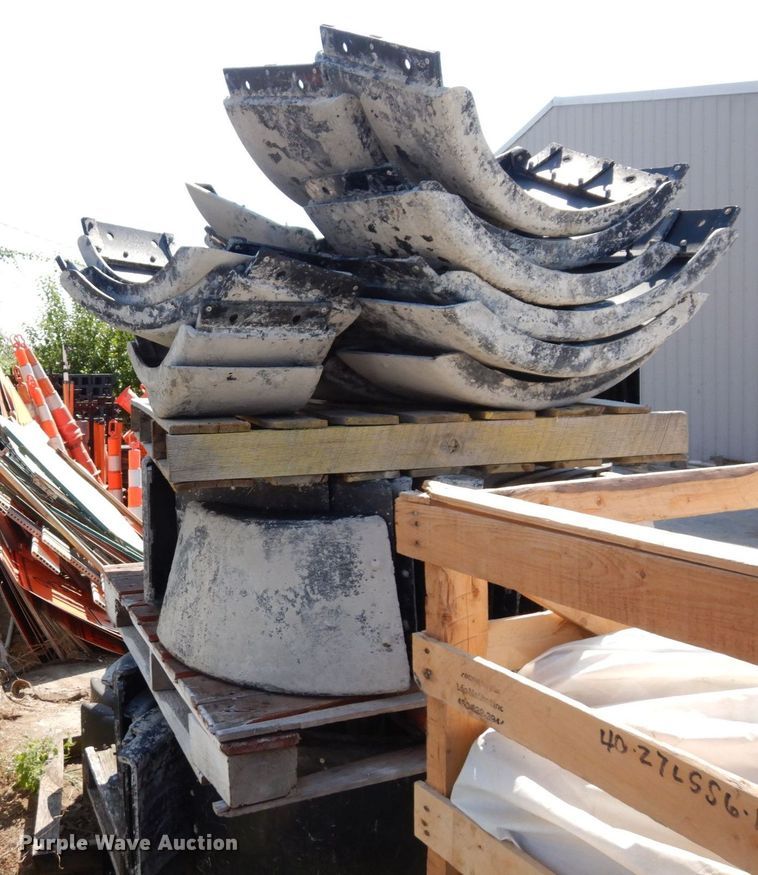 image for item JJ9963 Building materials