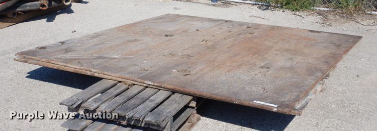 image for item JJ9964 (2) road plates