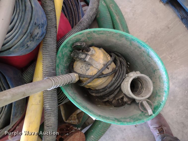 image for item JJ9974 (3) pumps