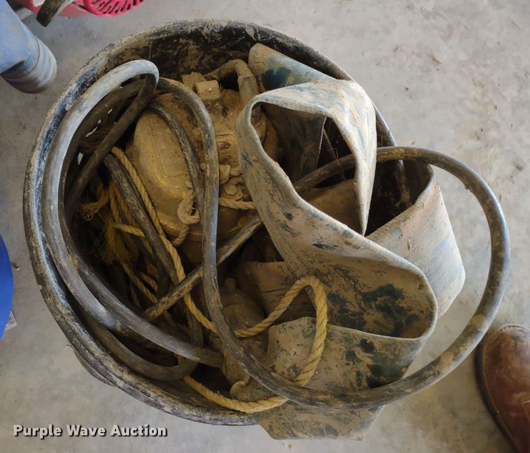 image for item JJ9974 (3) pumps