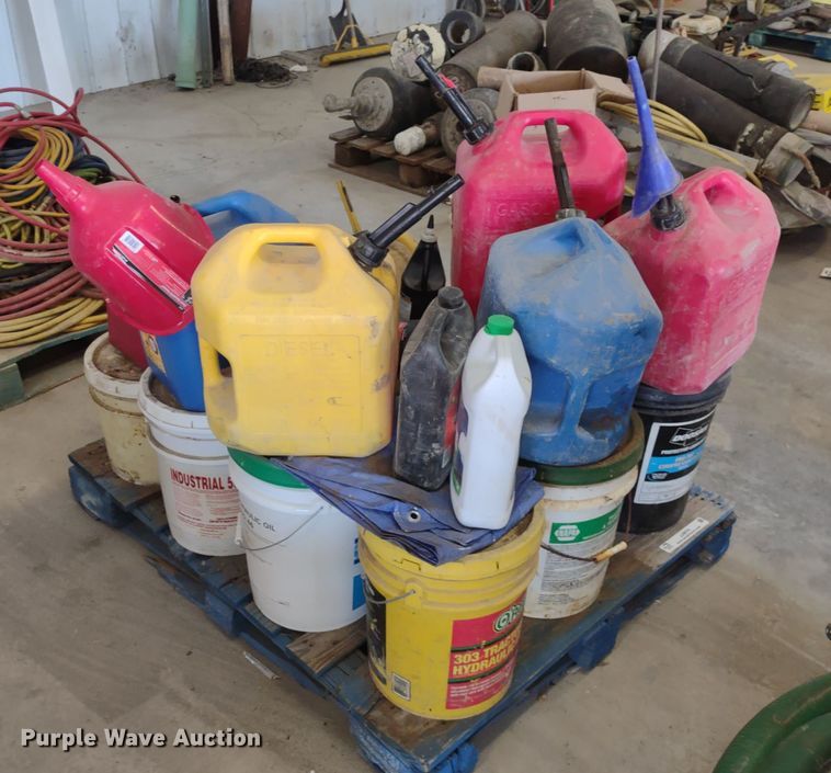 image for item JJ9976 Pallet of fuel cans and oil