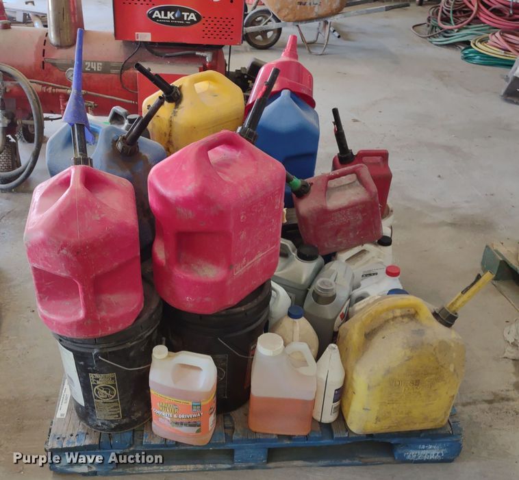 image for item JJ9976 Pallet of fuel cans and oil