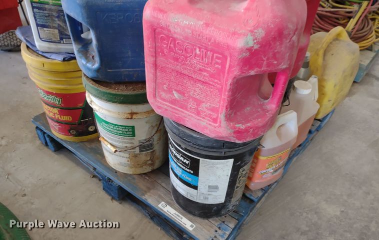 image for item JJ9976 Pallet of fuel cans and oil