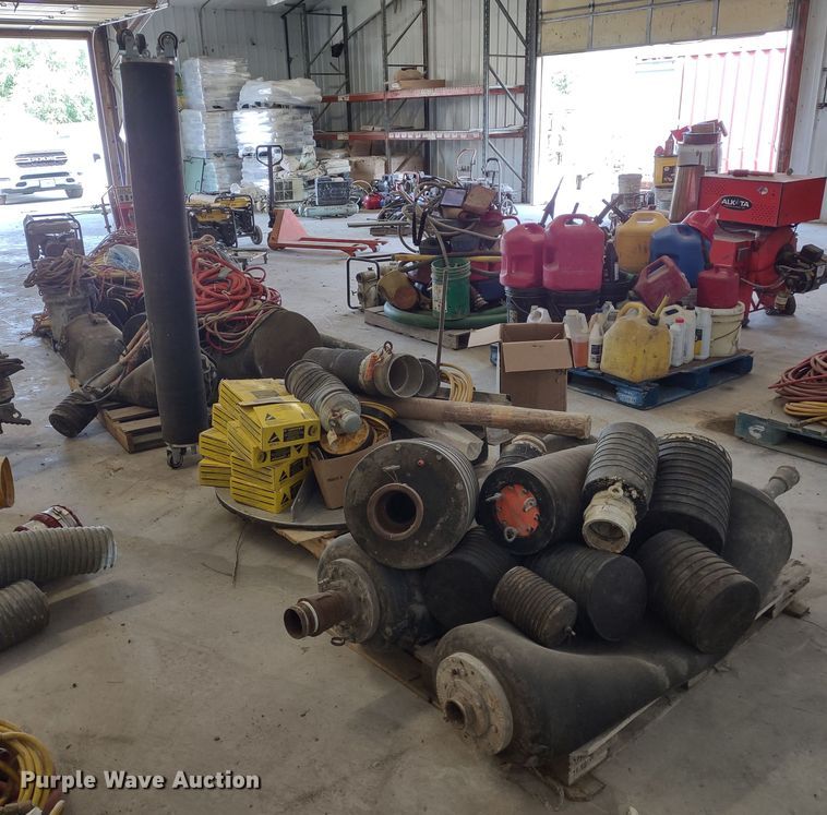 image for item JJ9977 (3) pallets of inflatable pipe plugs