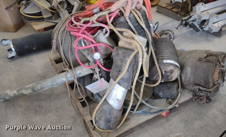 image for item JJ9977 (3) pallets of inflatable pipe plugs