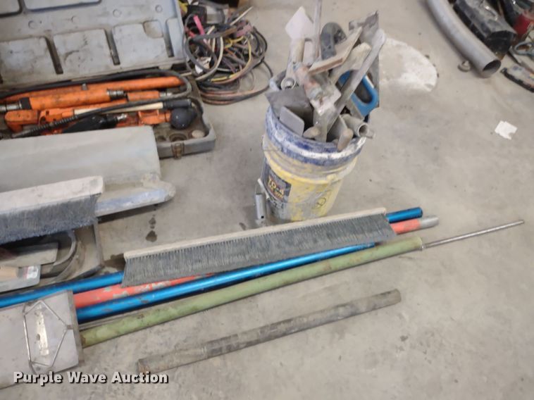 image for item JJ9982 Tools