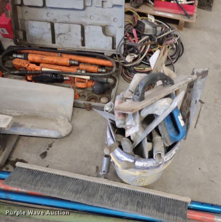 image for item JJ9982 Tools