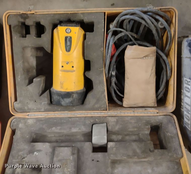 image for item JJ9991 Survey equipment