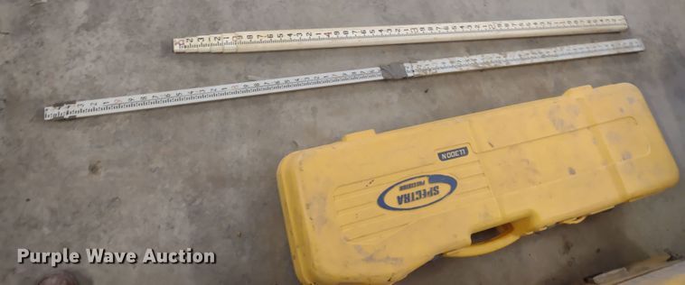 image for item JJ9991 Survey equipment