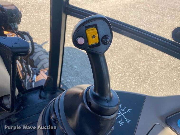 image for item JW9394 2011 Case 580 Super N  backhoe
