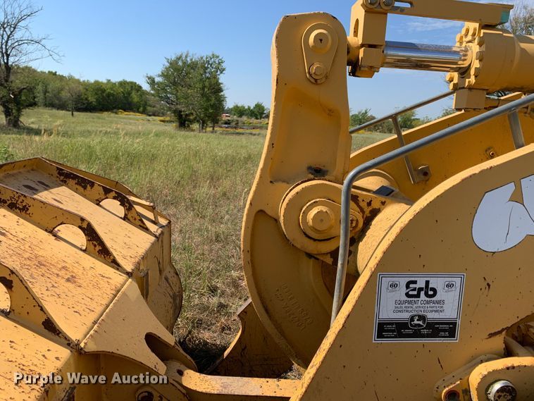 image for item JW9406 2004 John Deere 655C Series II  track loader