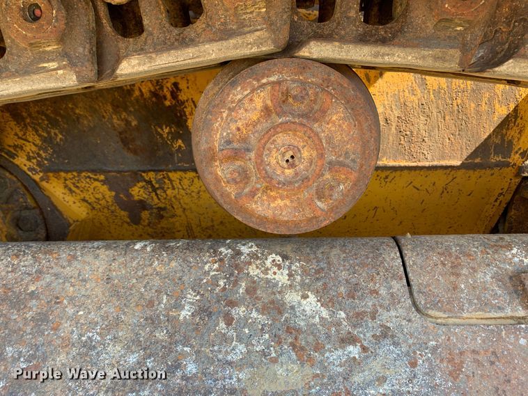 image for item JW9406 2004 John Deere 655C Series II  track loader