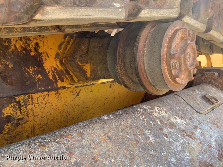 image for item JW9406 2004 John Deere 655C Series II  track loader