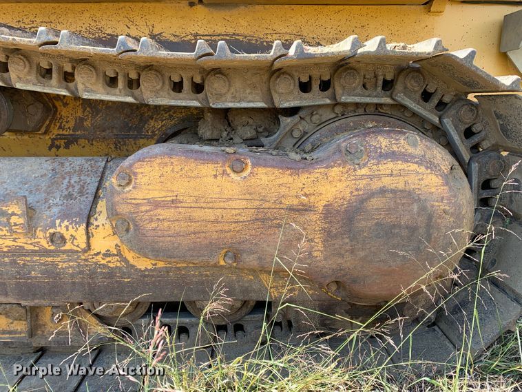 image for item JW9406 2004 John Deere 655C Series II  track loader