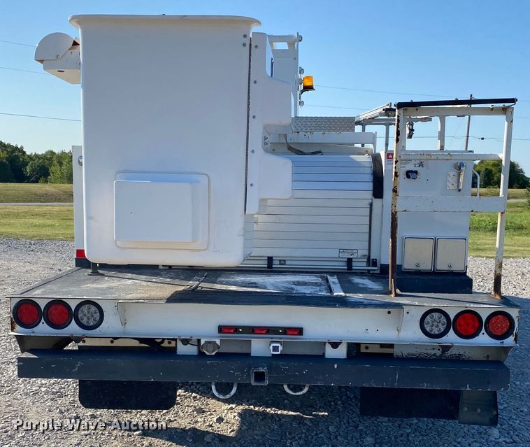 image for item JW9408 2012 Ford F550 Super Duty  bucket truck