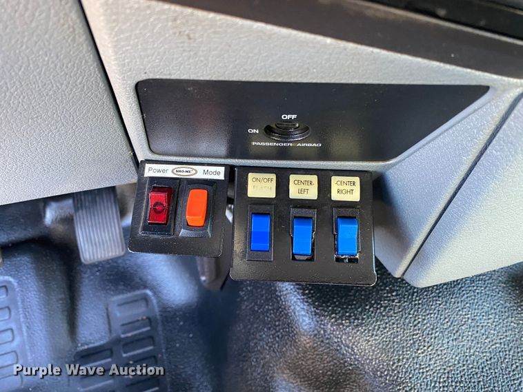 image for item JW9408 2012 Ford F550 Super Duty  bucket truck