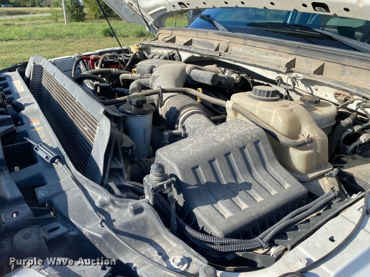 image for item JW9408 2012 Ford F550 Super Duty  bucket truck