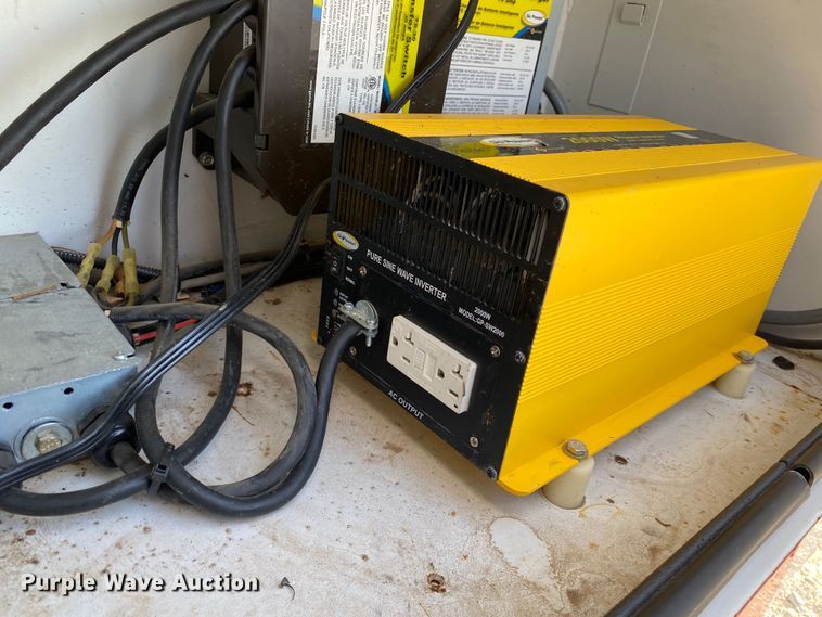 image for item JW9408 2012 Ford F550 Super Duty  bucket truck