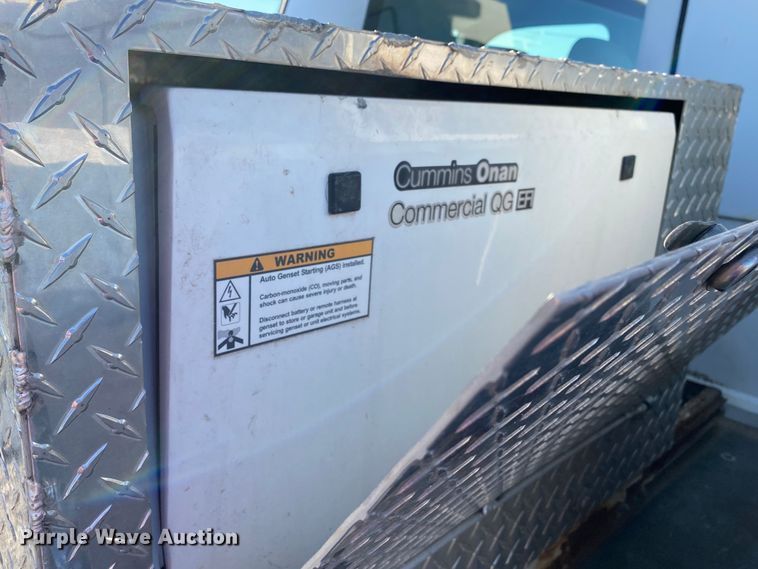 image for item JW9408 2012 Ford F550 Super Duty  bucket truck