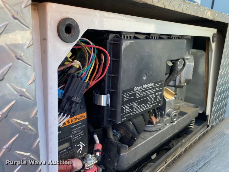 image for item JW9408 2012 Ford F550 Super Duty  bucket truck