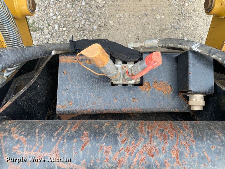 image for item JW9411 2011 Caterpillar 420EIT  backhoe