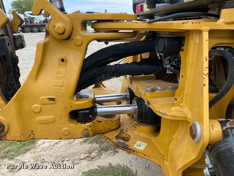 image for item JW9411 2011 Caterpillar 420EIT  backhoe