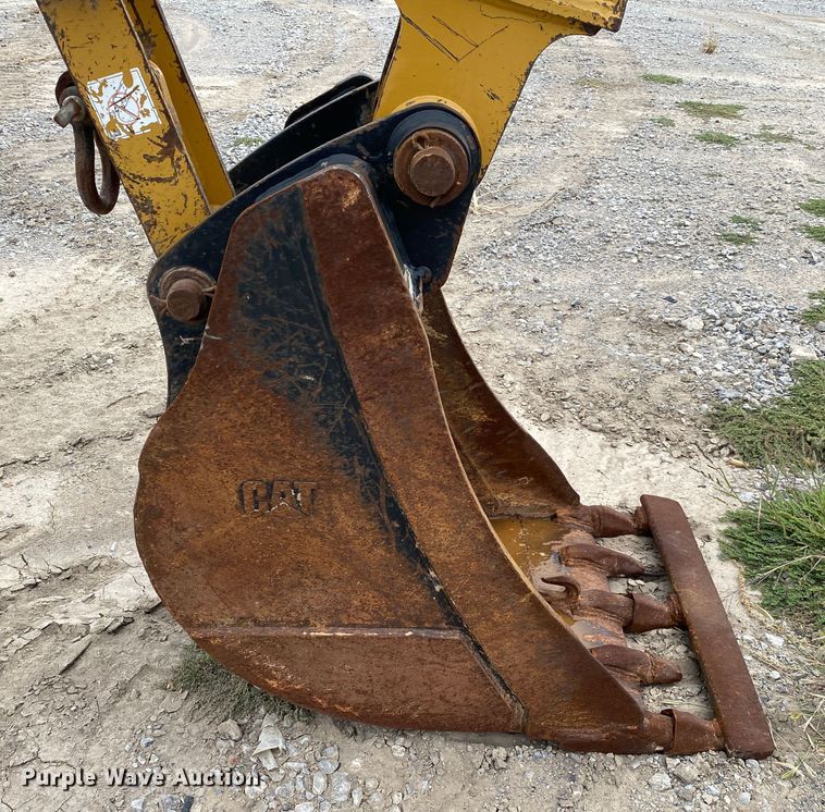 image for item JW9411 2011 Caterpillar 420EIT  backhoe