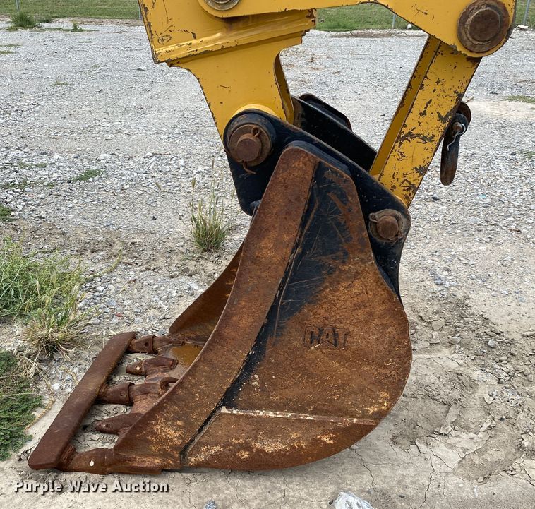 image for item JW9411 2011 Caterpillar 420EIT  backhoe