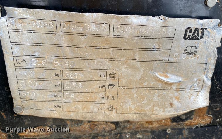 image for item JW9411 2011 Caterpillar 420EIT  backhoe