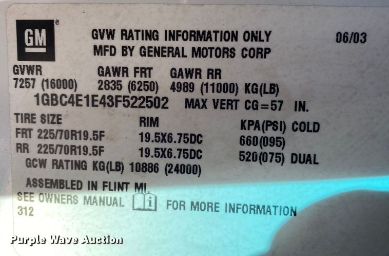 image for item JW9414 2003 Chevrolet C4500  bucket truck