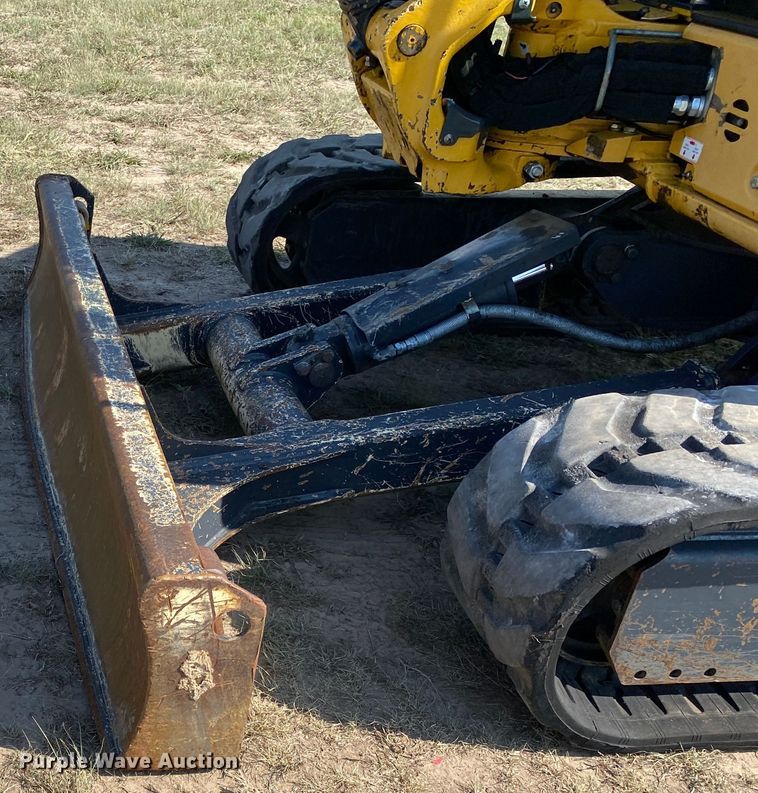 image for item JW9415 2013 John Deere 35D  mini excavator