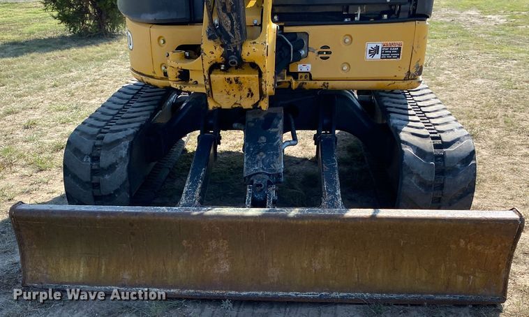 image for item JW9415 2013 John Deere 35D  mini excavator