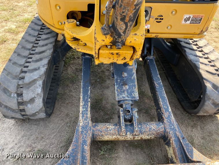 image for item JW9415 2013 John Deere 35D  mini excavator