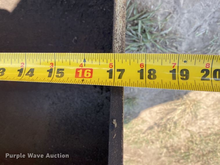 image for item JW9415 2013 John Deere 35D  mini excavator