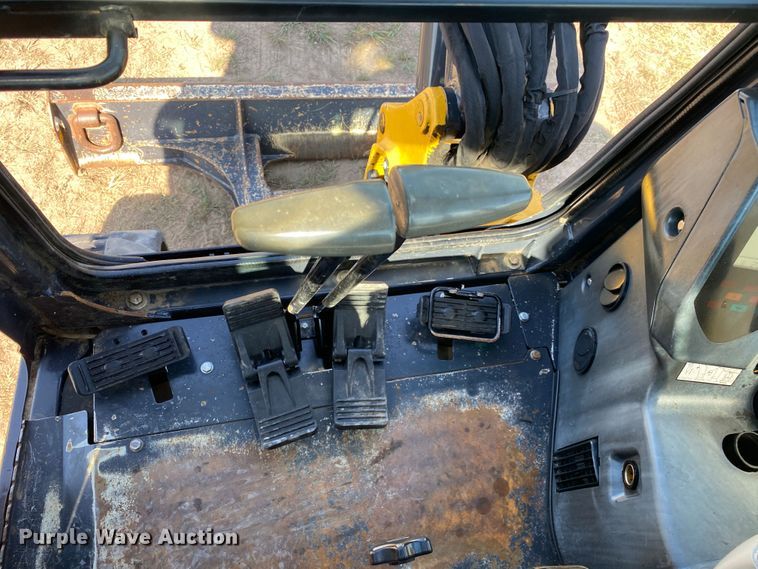 image for item JW9415 2013 John Deere 35D  mini excavator