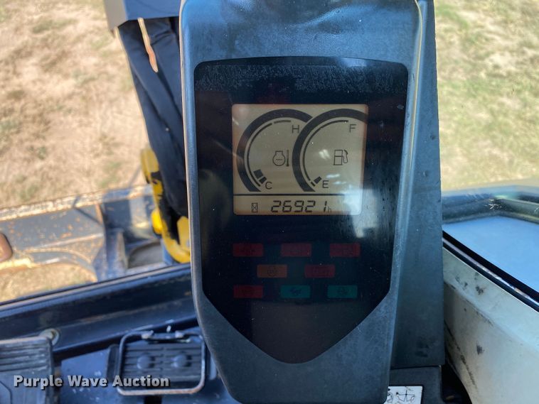 image for item JW9415 2013 John Deere 35D  mini excavator