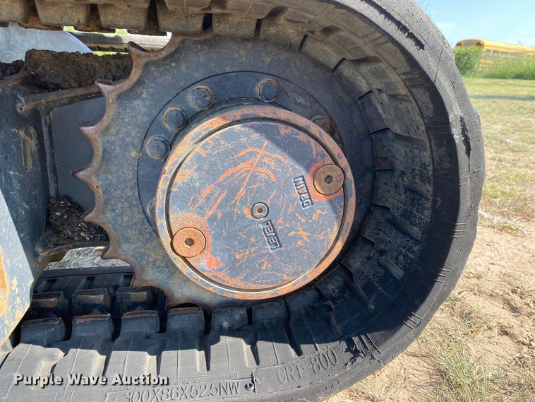 image for item JW9415 2013 John Deere 35D  mini excavator