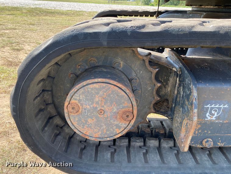 image for item JW9415 2013 John Deere 35D  mini excavator