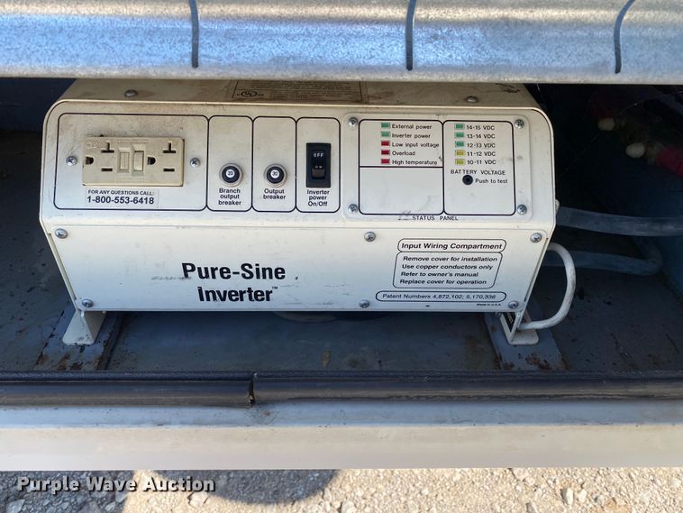 image for item JW9430 2005 Ford F550 Super Duty  bucket truck