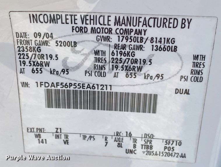 image for item JW9430 2005 Ford F550 Super Duty  bucket truck