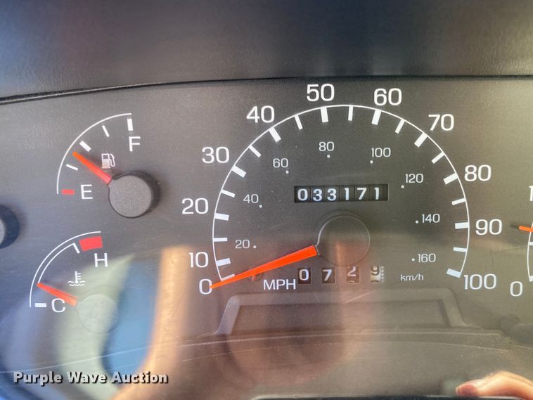 image for item JW9431 2007 Ford F750 Super Duty  crane truck