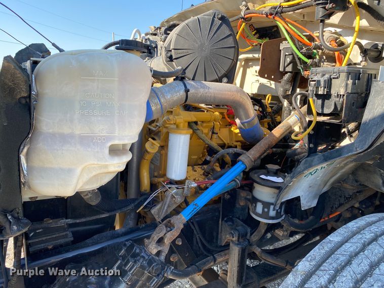 image for item JW9431 2007 Ford F750 Super Duty  crane truck